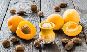 Apricot Kernel Oil (Organic)