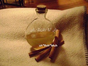 Sandalwood Oil India (Mysore- Santalum Album Lin)